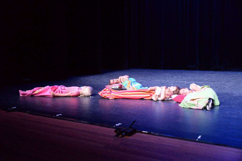 ../Images/Musical Nanny de Vries 094.jpg
